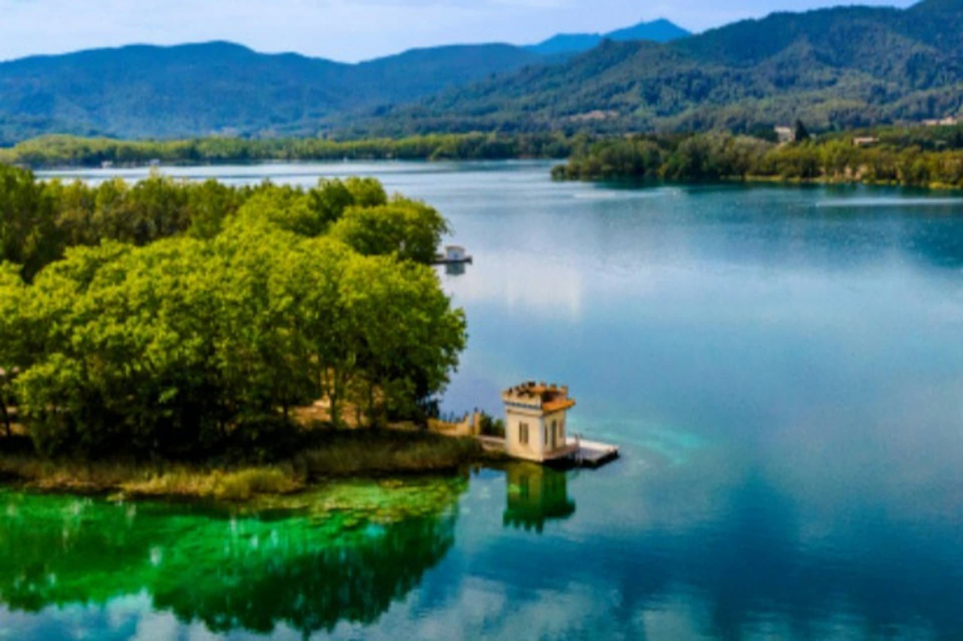 Girona: Lake of Banyoles Boat Tour - image 4